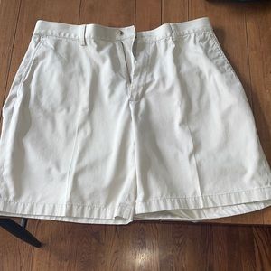 Jos. A. Bank, Traveler, tailored fit 38w, good condition